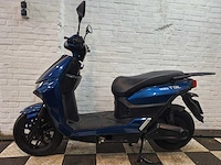 Yadea t9l 45 km elektrische bromscooter - afbeelding 1 van  8