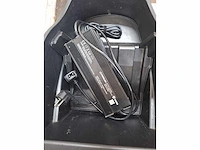 Yadea t9l 45 km elektrische bromscooter - afbeelding 8 van  8