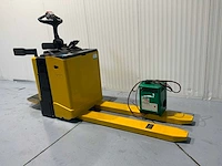 Yale - mp20x - elektrische meerij palletwagen, acculader - afbeelding 3 van  18