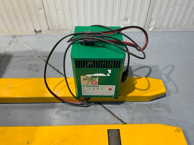 Yale - mp20x - elektrische meerij palletwagen, acculader - afbeelding 4 van  18