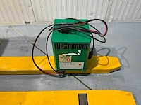 Yale - mp20x - elektrische meerij palletwagen, acculader - afbeelding 4 van  18