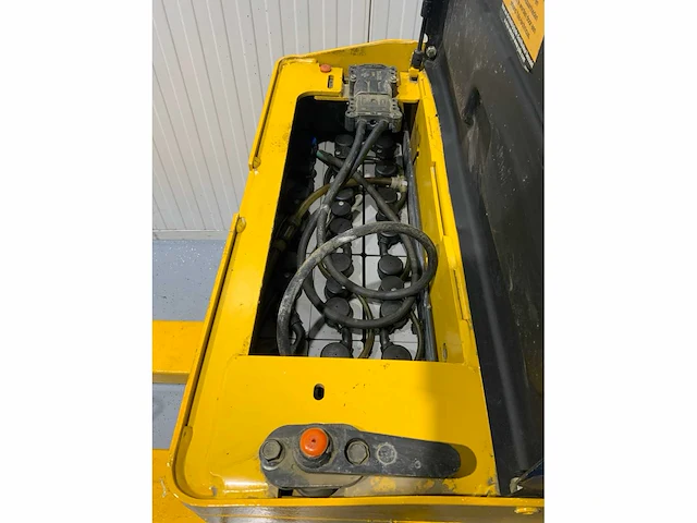 Yale - mp20x - elektrische meerij palletwagen, acculader - afbeelding 10 van  18