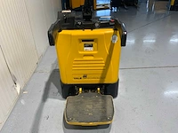 Yale - mp20x - elektrische meerij palletwagen, acculader - afbeelding 18 van  18