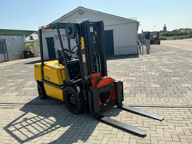 Yale gdp 30 vorkheftruck - afbeelding 10 van  16