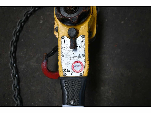 Yale uno plus 0,75t kettingtakel - afbeelding 2 van  3
