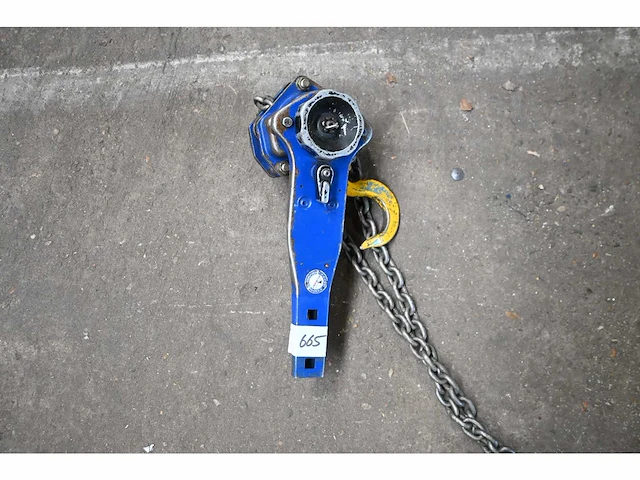 Yale uno plus 0,75t kettingtakel - afbeelding 1 van  3