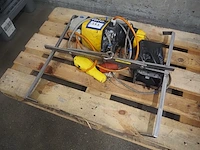 Yale - afbeelding 1 van  11