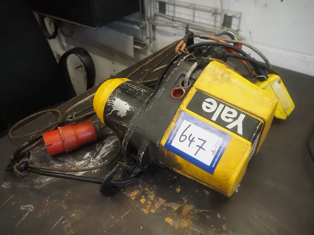 Yale - afbeelding 1 van  7