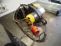 Yale - afbeelding 2 van  7