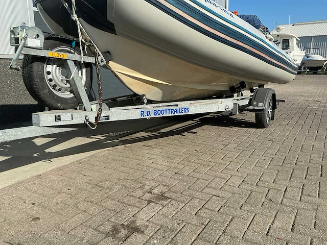 Yam 480r rib rubberboot met trailer. - afbeelding 11 van  25