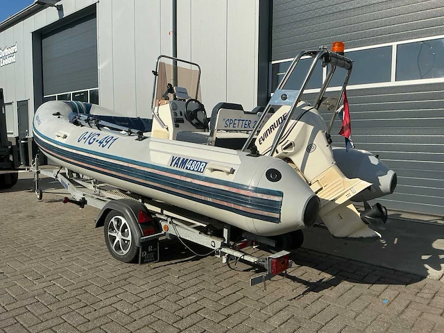 Yam 480r rib rubberboot met trailer. - afbeelding 19 van  25