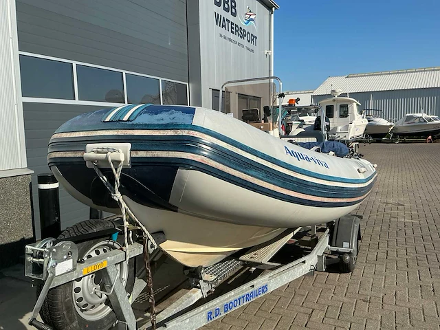 Yam 480r rib rubberboot met trailer. - afbeelding 21 van  25