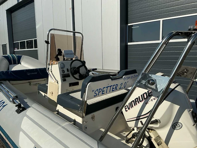 Yam 480r rib rubberboot met trailer. - afbeelding 22 van  25