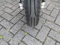 Yamaha - bromscooter - aerox r sport technology injectie - scooter - afbeelding 6 van  11