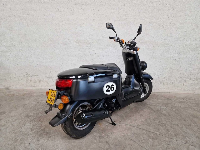 Yamaha - bromscooter - giggle - 4t 45km uitvoering d634bd - afbeelding 5 van  7