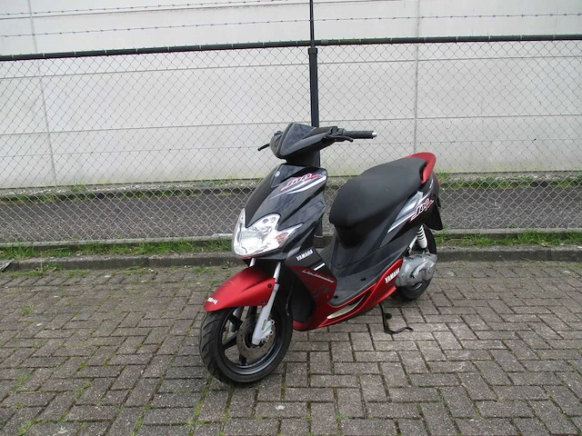 Yamaha - bromscooter - jog rr motogp liquid cooled 2 tact - scooter - afbeelding 6 van  13