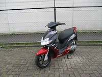Yamaha - bromscooter - jog rr motogp liquid cooled 2 tact - scooter - afbeelding 6 van  13
