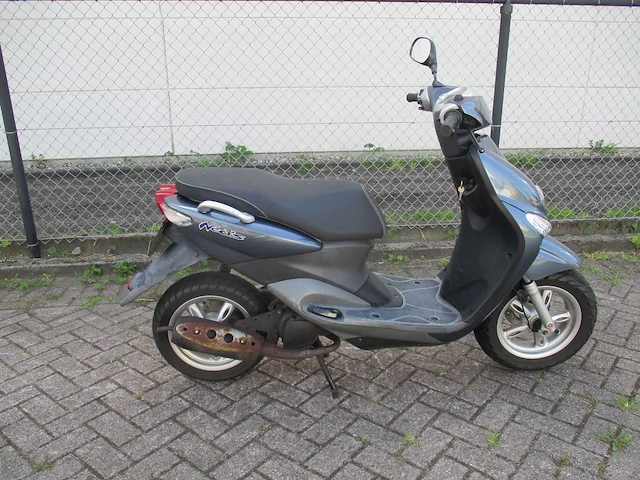 Yamaha - bromscooter - neo's 2 takt! - scooter - afbeelding 8 van  11