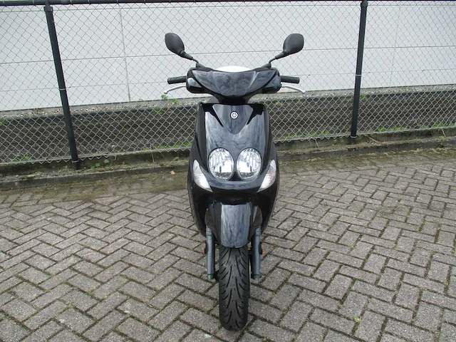Yamaha - bromscooter - neo's 4 - scooter - afbeelding 5 van  11