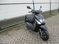 Yamaha - bromscooter - neo's 4 - scooter - afbeelding 7 van  11