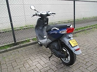 Yamaha - bromscooter - neo's 4 injectie - scooter - afbeelding 2 van  11