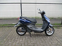 Yamaha - bromscooter - neo's 4 injectie - scooter - afbeelding 8 van  11
