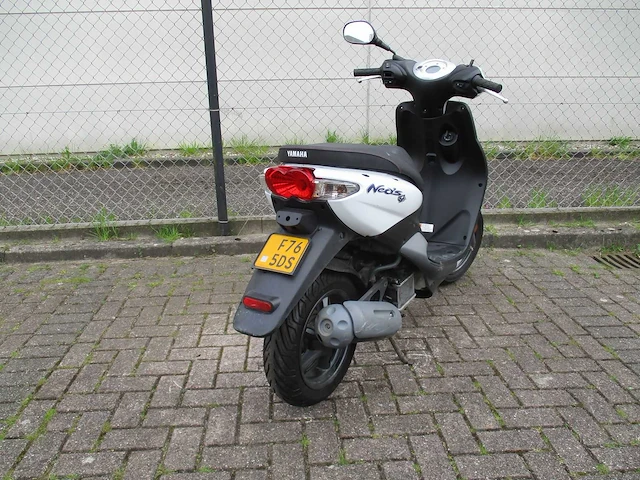 Yamaha - bromscooter - neo's 4 injectie - scooter - afbeelding 9 van  11