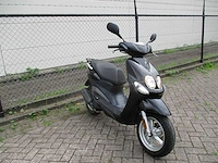 Yamaha - bromscooter - neo's 4 lc injectie - scooter - afbeelding 8 van  12