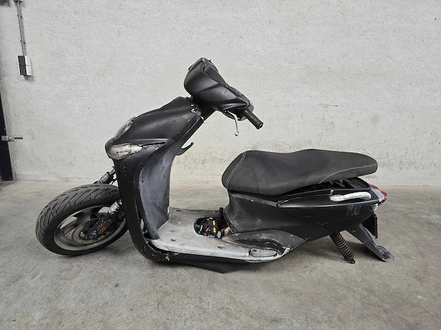 Yamaha - frame - neo's 4 - restant - afbeelding 1 van  7