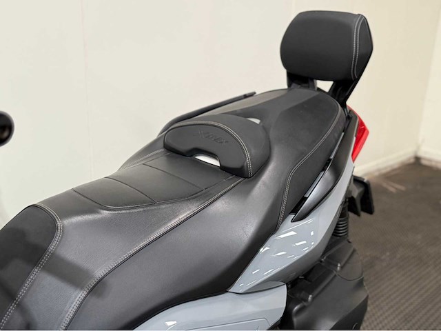 Yamaha - motor - motorscooter - 400 x-max - abs - 2016 - afbeelding 6 van  19