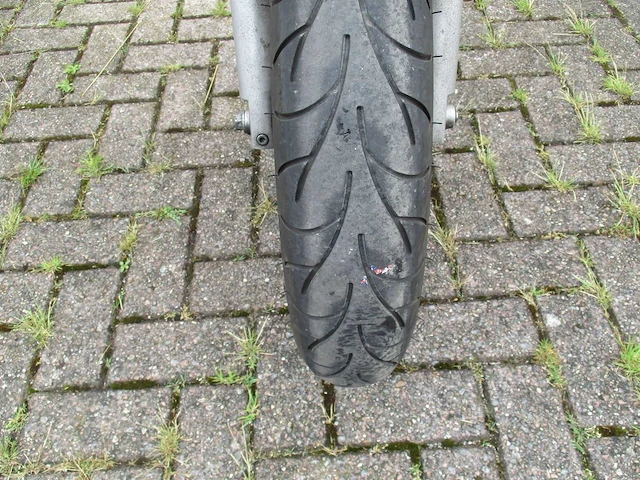 Yamaha - motorfiets tour - xj 600 s diversion - motorfiets - afbeelding 7 van  12