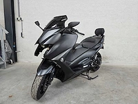 Yamaha - motorscooter - tmax 560 abs - scooter - afbeelding 3 van  8