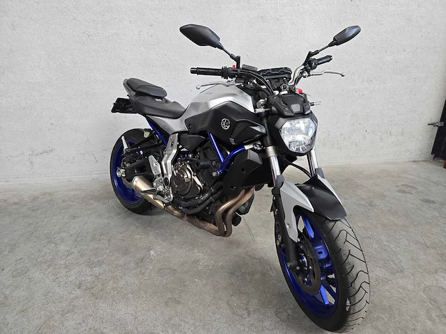 Yamaha - mt-07 - abs - motorfiets - afbeelding 3 van  7