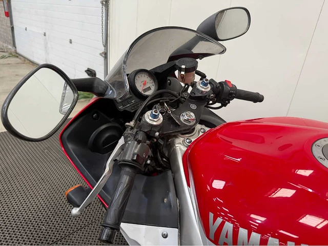 Yamaha - r6 - sport - motorfiets - 1999 - afbeelding 6 van  19