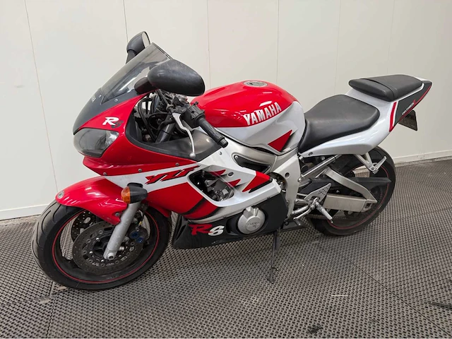 Yamaha - r6 - sport - motorfiets - 1999 - afbeelding 12 van  19