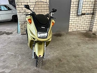 Yamaha - scooter - yp 250 dx majesty - scooter - 1999 - afbeelding 15 van  18