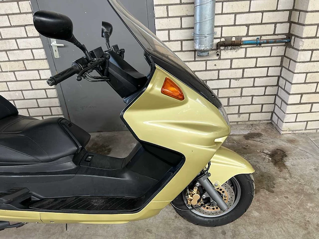 Yamaha - scooter - yp 250 dx majesty - scooter - 1999 - afbeelding 16 van  18