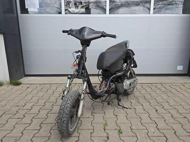 Yamaha - snorscooter - jog rr - restanten 94fdv1 - afbeelding 3 van  7