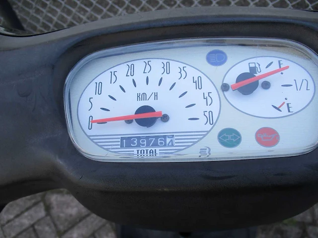 Yamaha - snorscooter - neo's 2 takt! - scooter - afbeelding 3 van  11