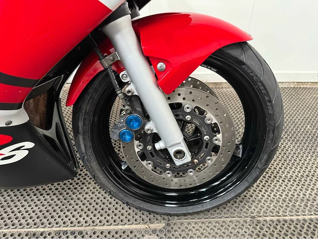 Yamaha - sport - r6 - motorfiets - 1999 - afbeelding 9 van  17