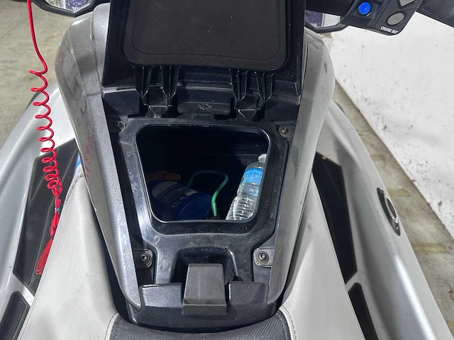 Yamaha - waverunner fx cruiser + trailer - 2023-03-17 - afbeelding 17 van  27