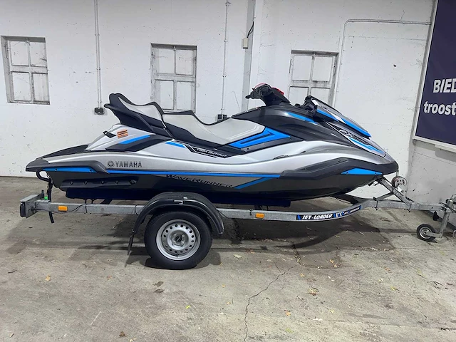 Yamaha - waverunner fx cruiser + trailer - 2023-03-17 - afbeelding 6 van  27