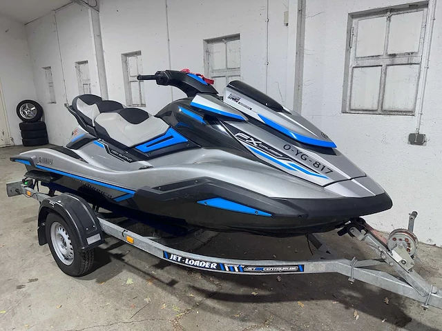 Yamaha - waverunner fx cruiser + trailer - 2023-03-17 - afbeelding 7 van  27