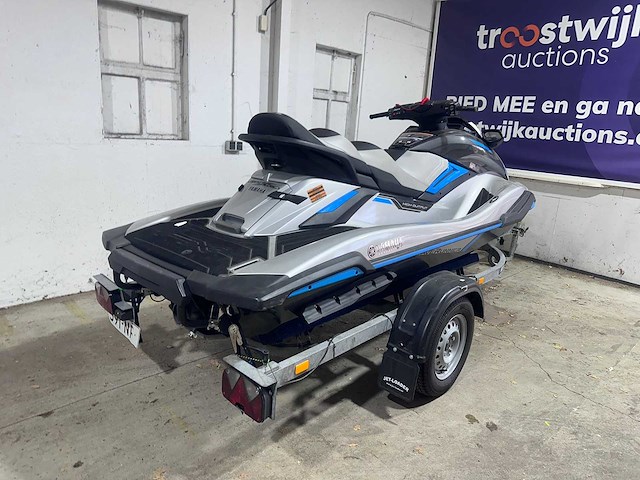 Yamaha - waverunner fx cruiser + trailer - 2023-03-17 - afbeelding 23 van  27