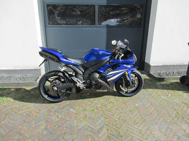 Yamaha - yzf-r1 - motorcycle - afbeelding 1 van  5