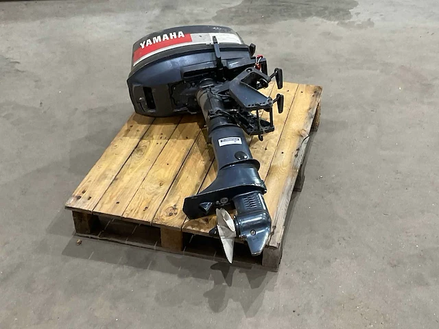 Yamaha 4 buitenboordmotor - afbeelding 2 van  6