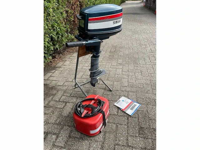 Yamaha 5cs buitenboordmotor - afbeelding 2 van  9