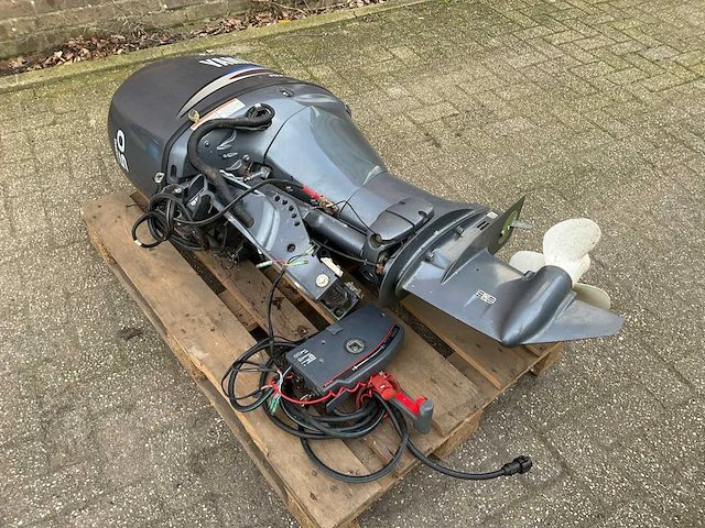Yamaha buitenboordmotor - afbeelding 2 van  8