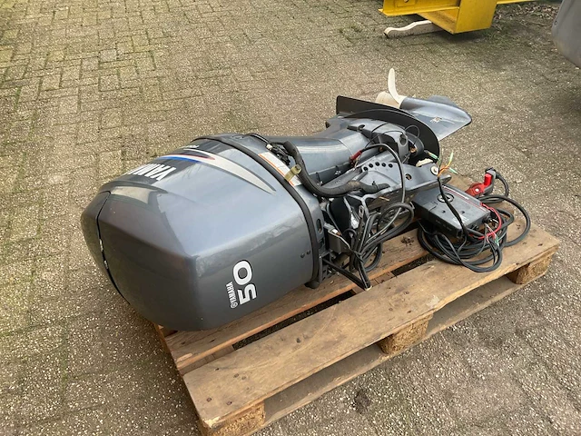 Yamaha buitenboordmotor - afbeelding 3 van  8