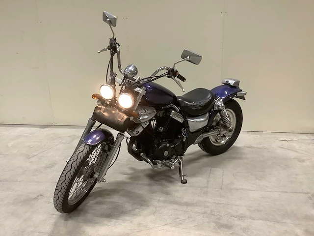 Yamaha chopper motorfiets - afbeelding 1 van  12